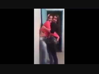 lesbian girls kissing in lesbo party